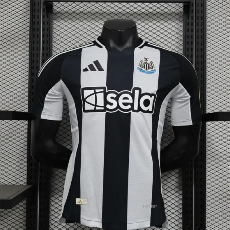 24/25 Newcastle Home Black Player Soccer jersey