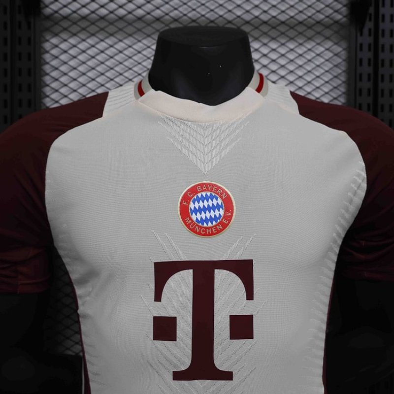 Player Version Bayern Munich Jersey Training  24/25 Football Jersey