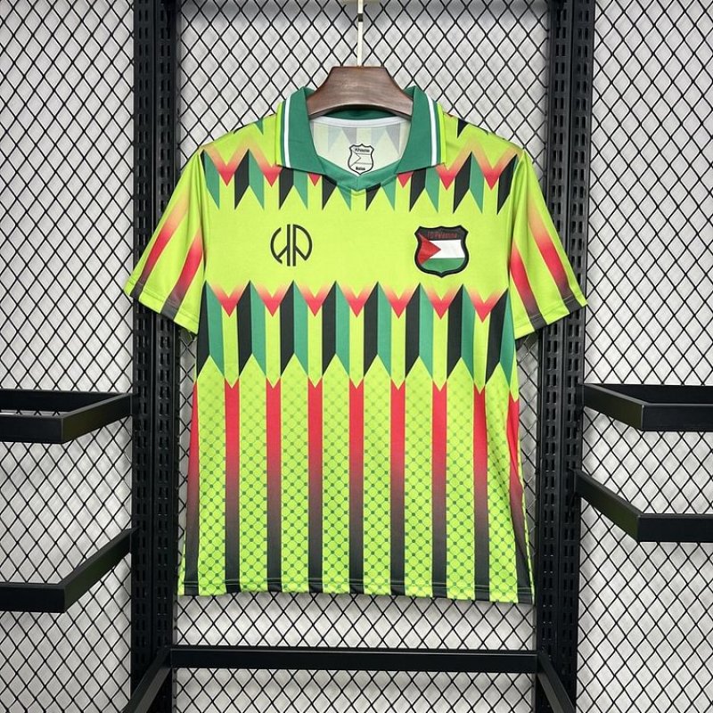 24/25 Retro Palestine Light Grass Green