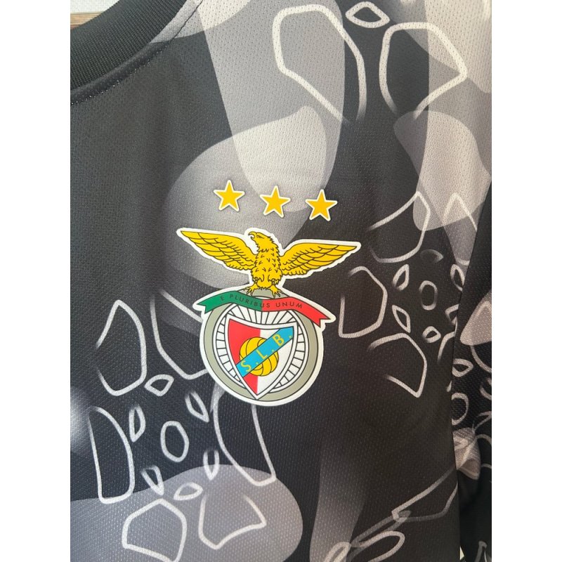 Benfica 24/25 pre-match training uniform