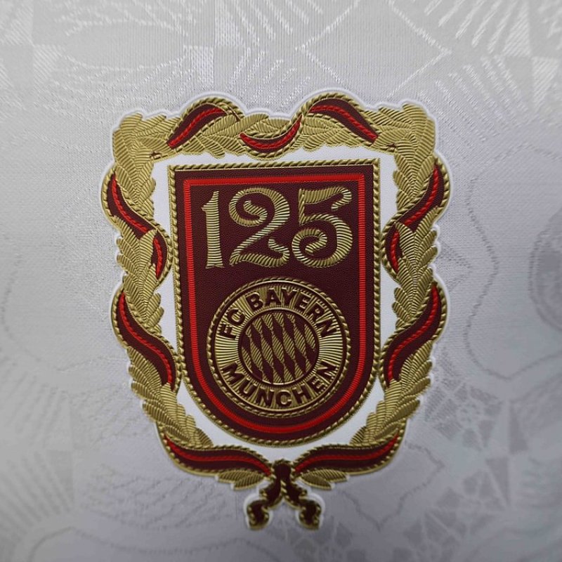 Player Edition - Bayern 125th Anniversary T-Shirt