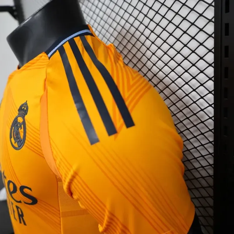 2024-2025 Real Madrid Special Edition Player Edition Green Jersey 1:1 Thailand Quality